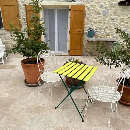 La Bergerie Apartment Domessargues Exterior photo