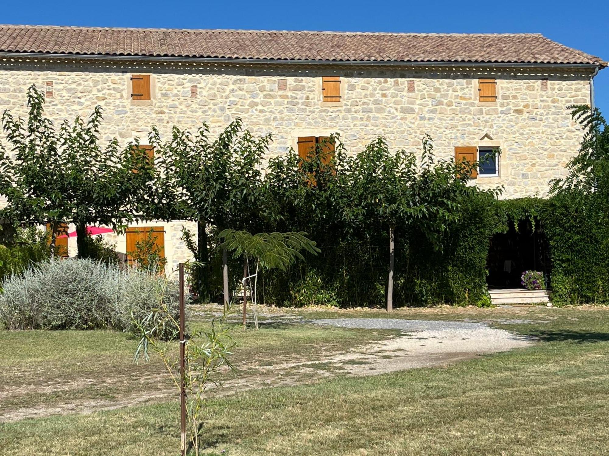 La Bergerie Apartment *
